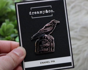 No Mourners No Funerals (Six of Crows) - Enamel Pin